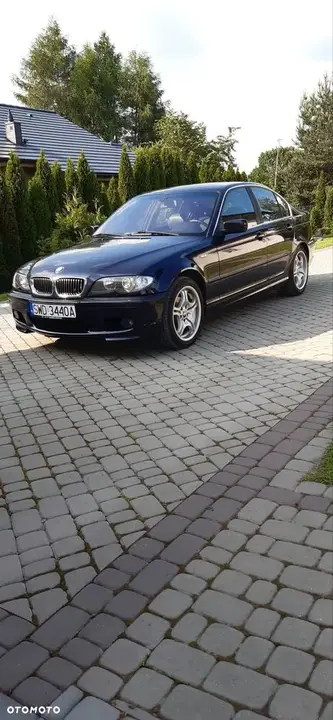 BMW 3 Series 2004 photo 2