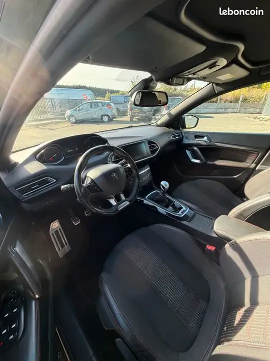 Peugeot 308 2016 photo 4
