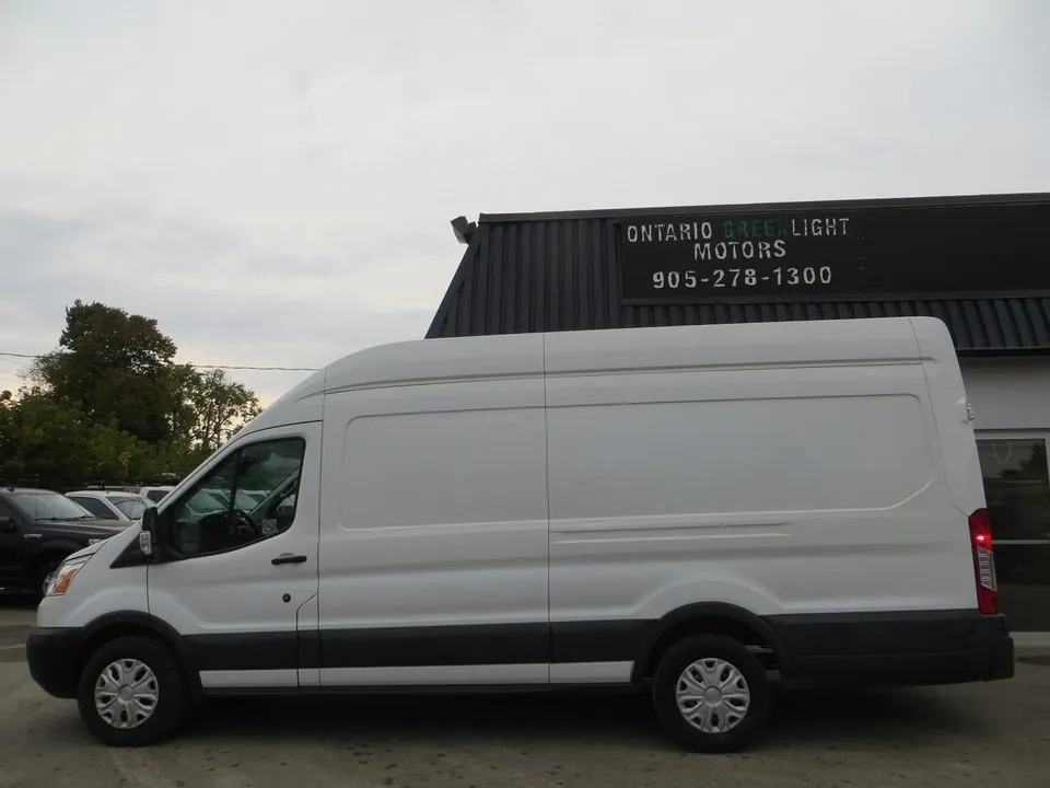 Ford Transit Cargo