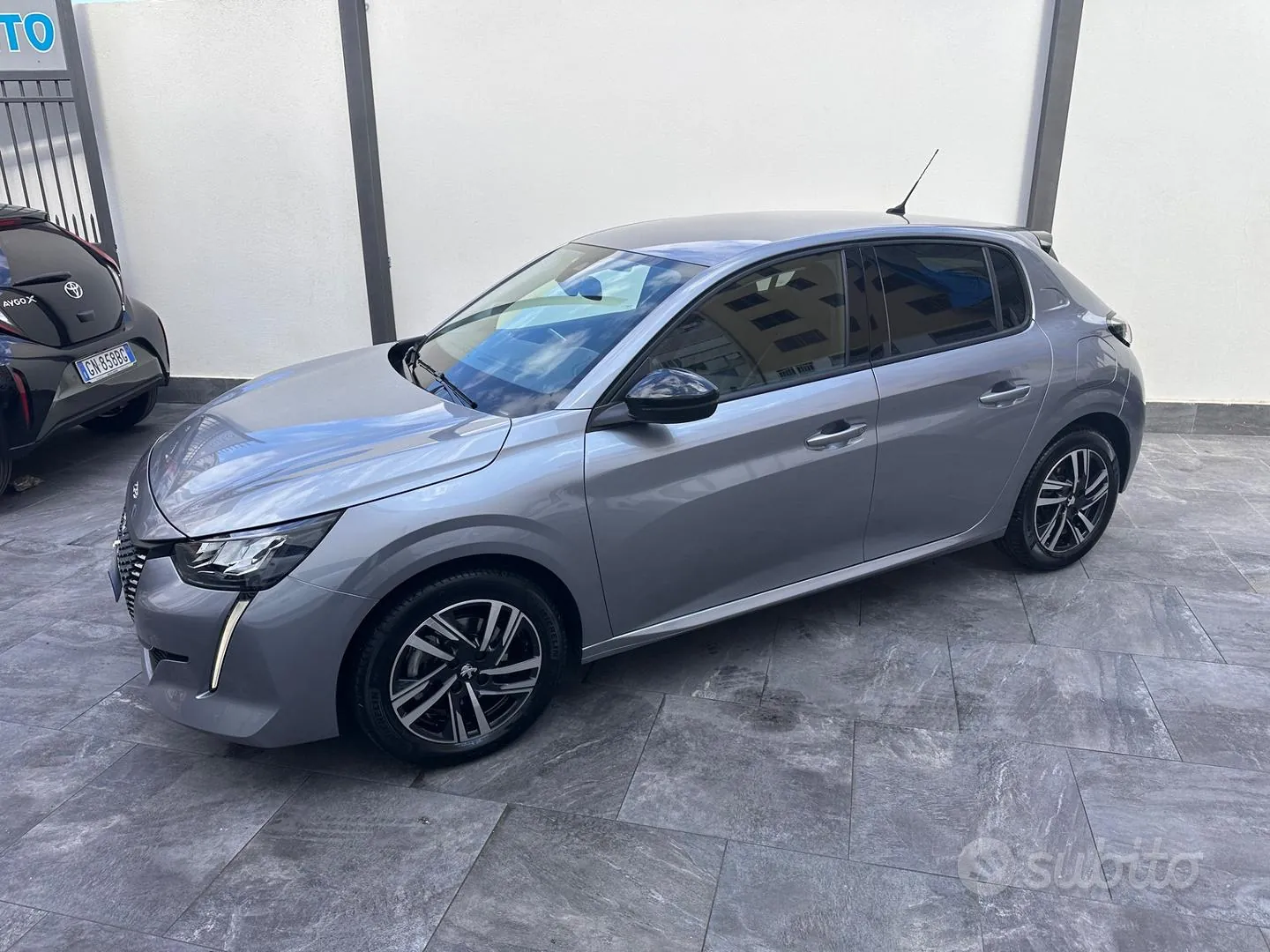 Peugeot 208 2022 photo 5