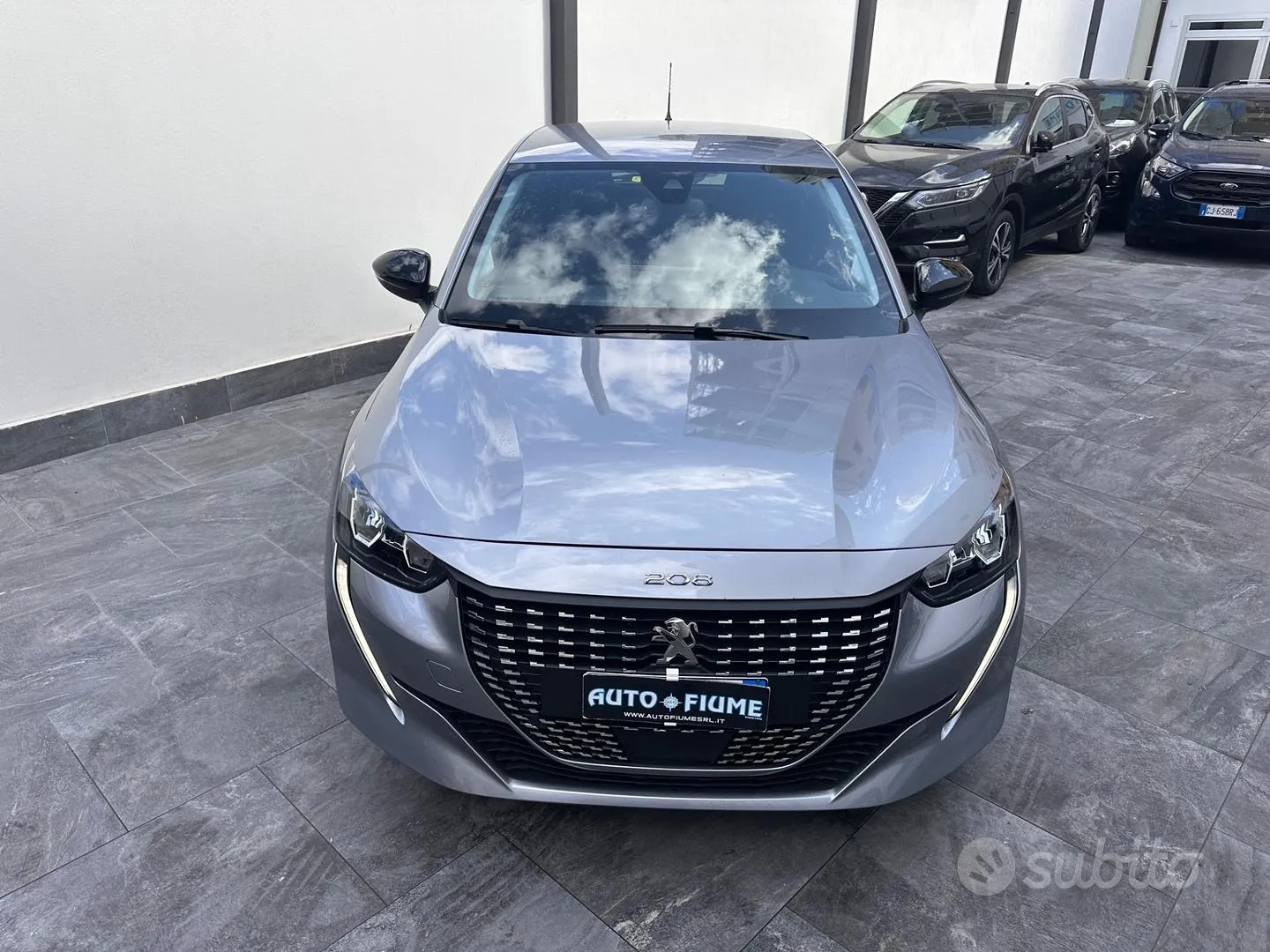 Peugeot 208 2022 photo 2