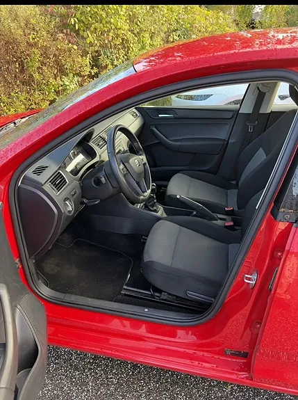 Seat Toledo 2014 photo 5