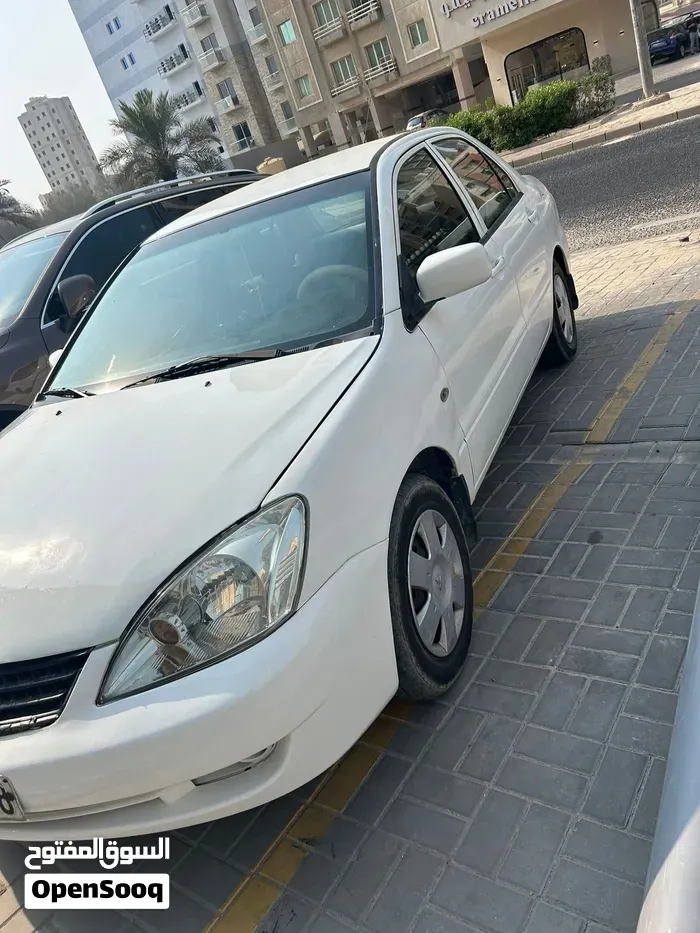 Mitsubishi Lancer 2011 photo 2