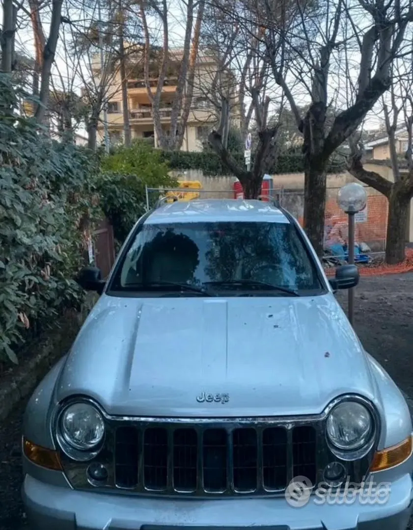 Jeep Cherokee 2007 photo 3