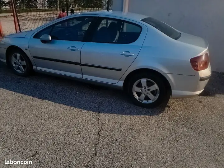 Peugeot 407