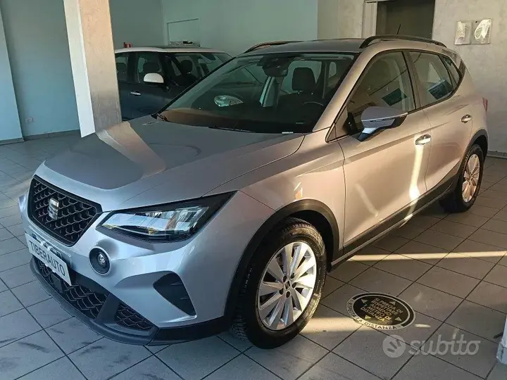 Seat Arona 2023 photo 3