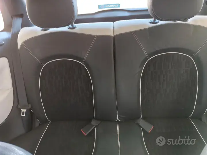 Lancia Ypsilon 2010 photo 2