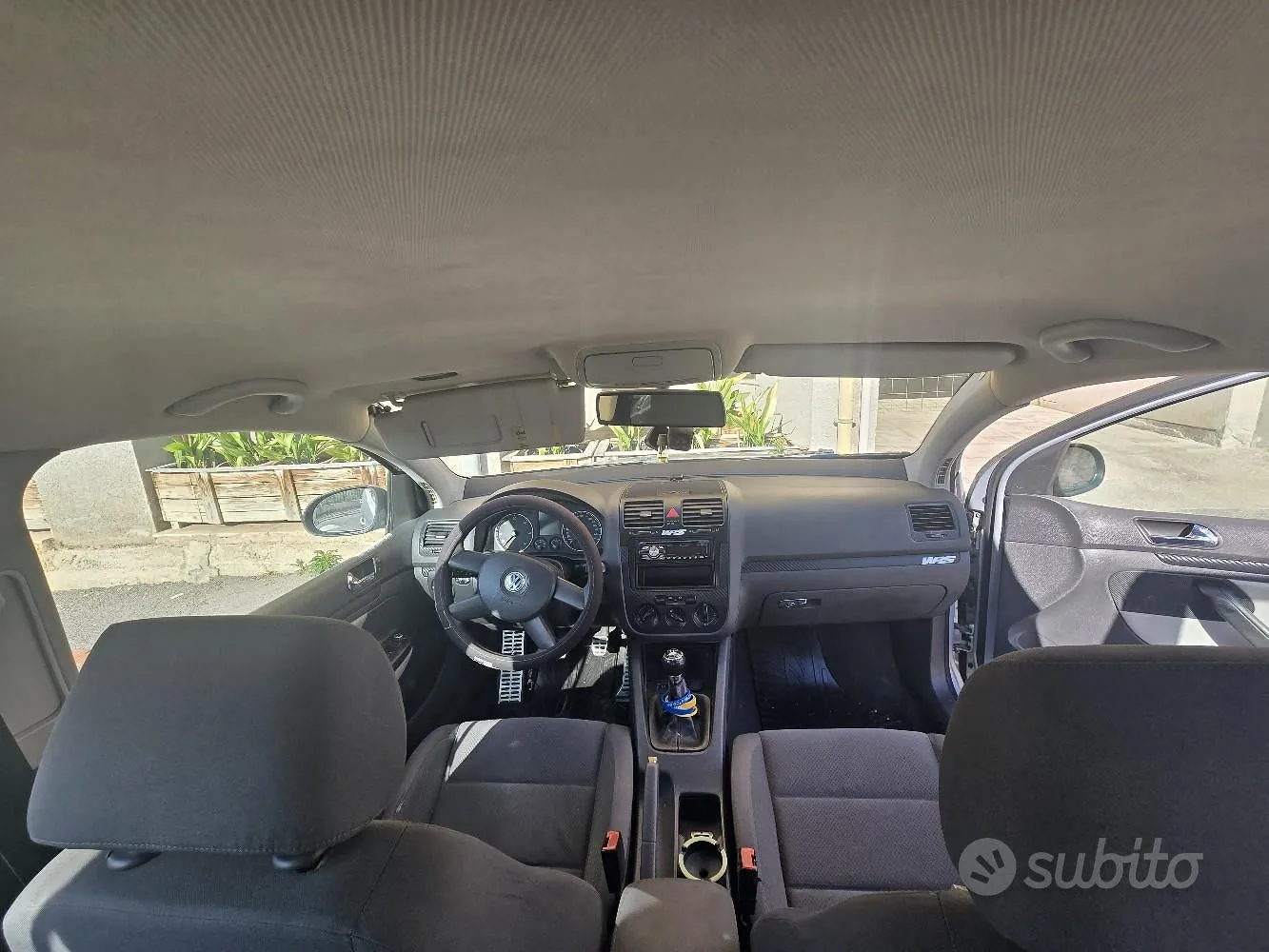 Volkswagen Golf 2005 photo 2