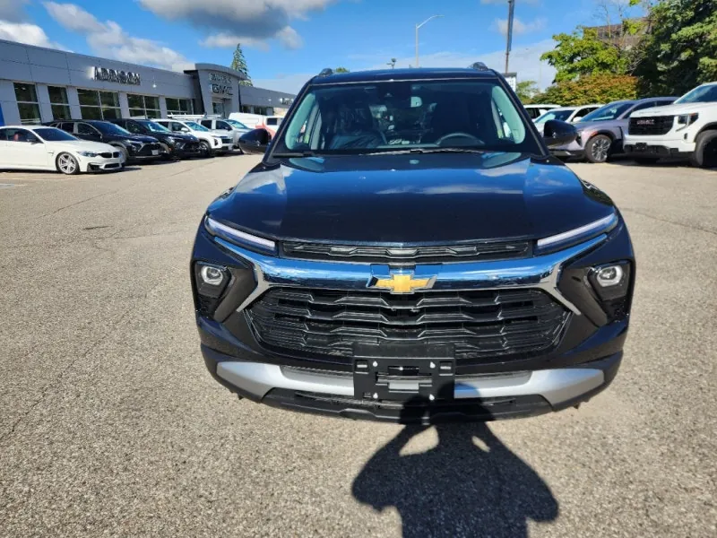 Chevrolet Trailblazer 2026 photo 2