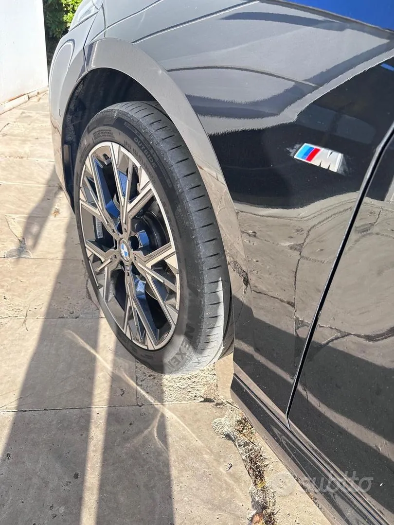 BMW 1 Series 2022 photo 3