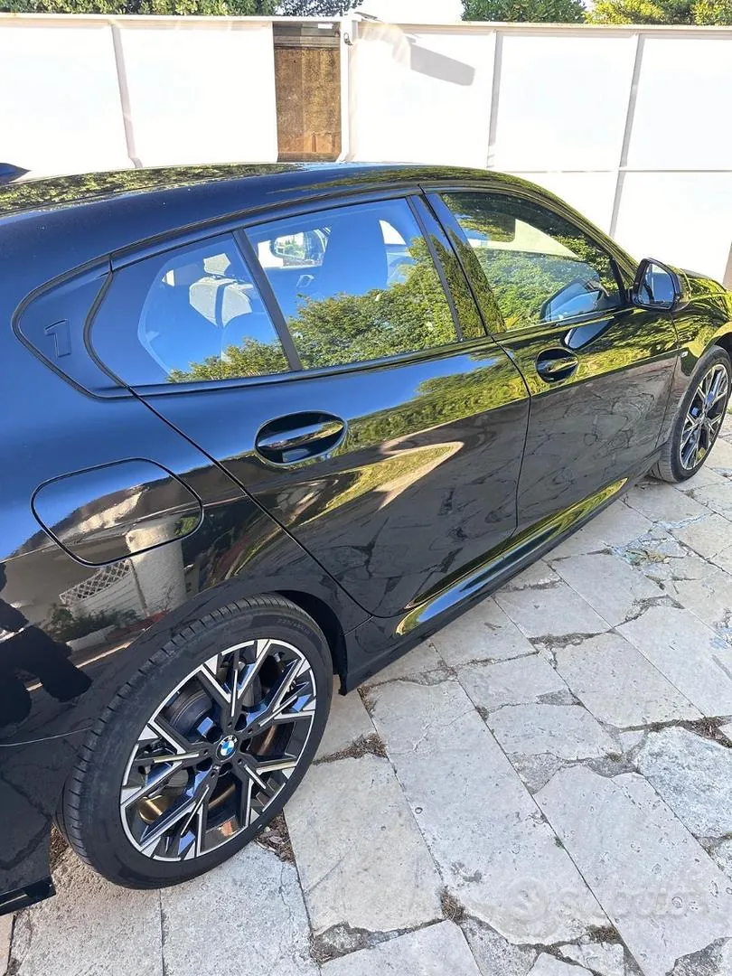 BMW 1 Series 2022 photo 5