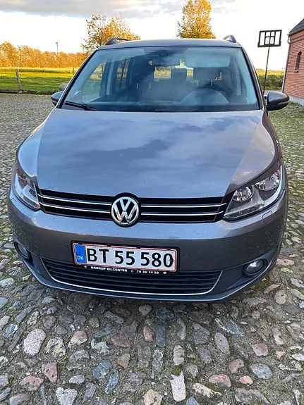 Volkswagen Touran 2015 photo 3