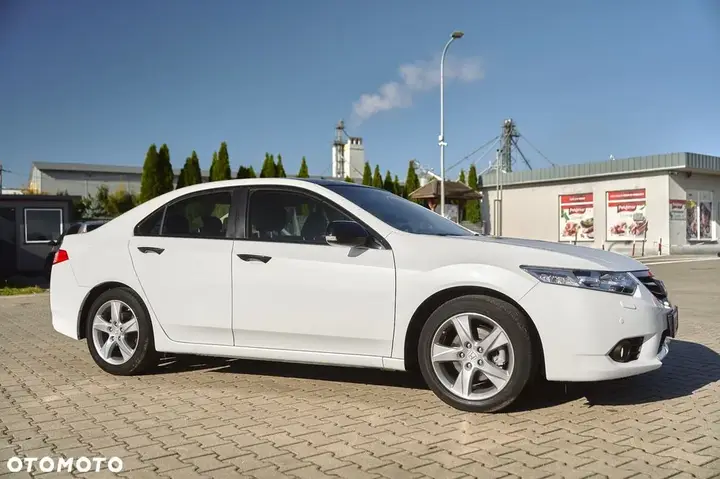 Honda Accord 2014 photo 4