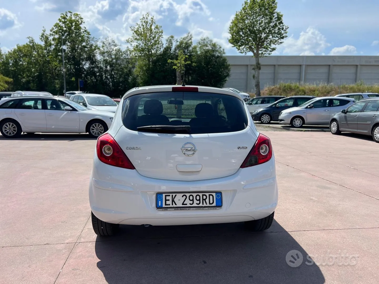 Opel Corsa 2011 photo 5
