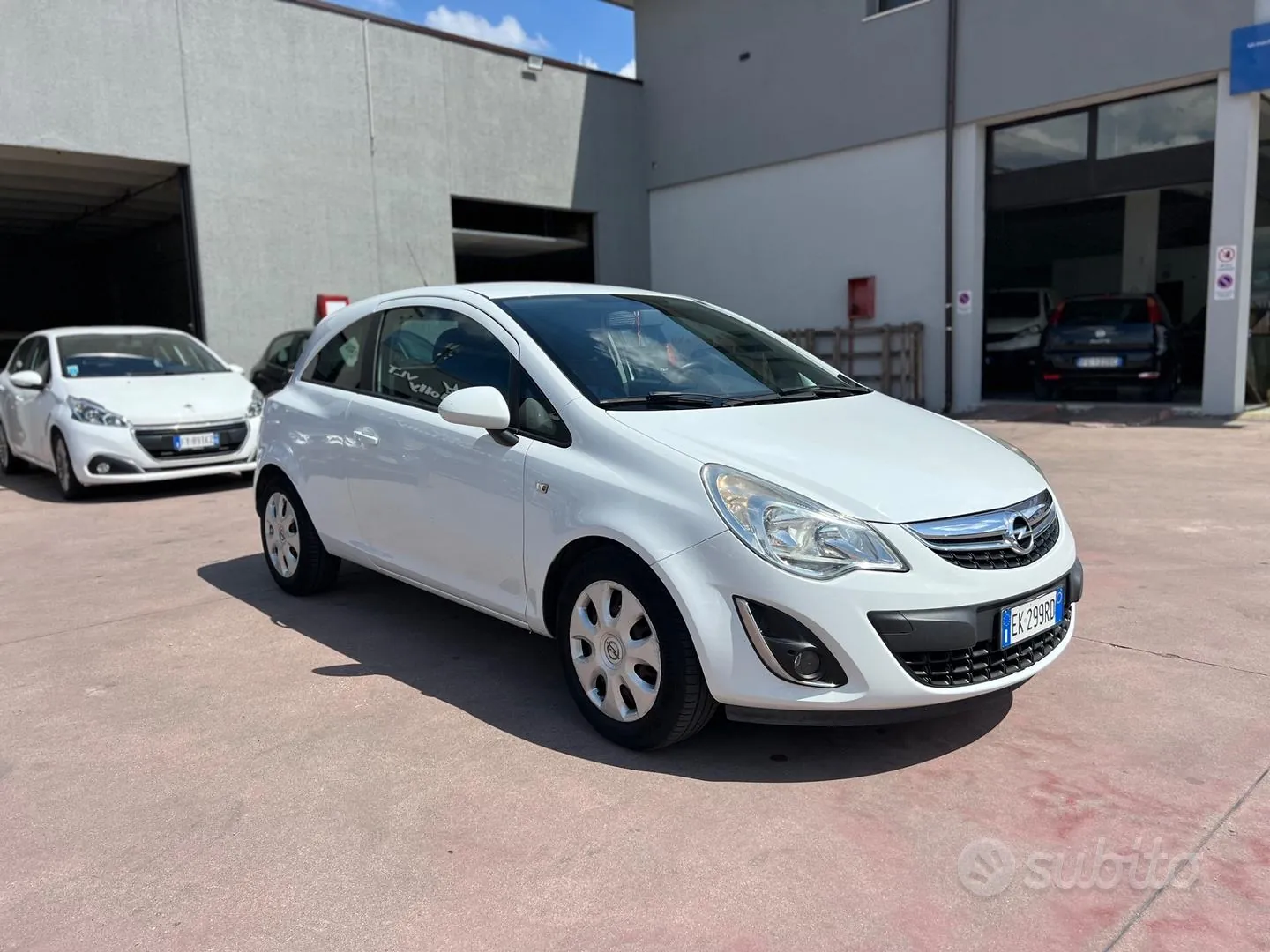Opel Corsa 2011 photo 3