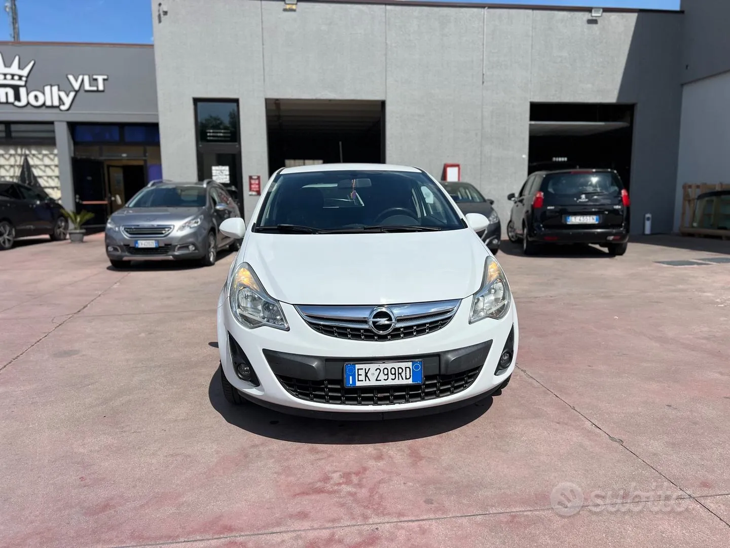 Opel Corsa 2011 photo 2