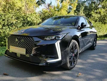DS Automobiles Ds 4