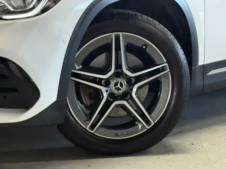 Mercedes-Benz Gla 2021 photo 2