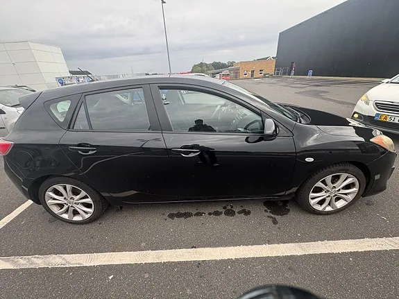 Mazda 3 2011 photo 3