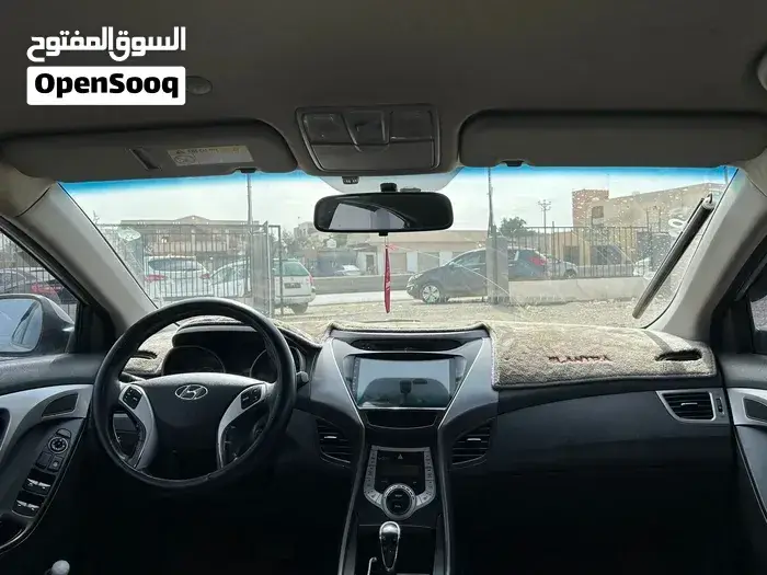 Hyundai Elantra 2012 photo 4