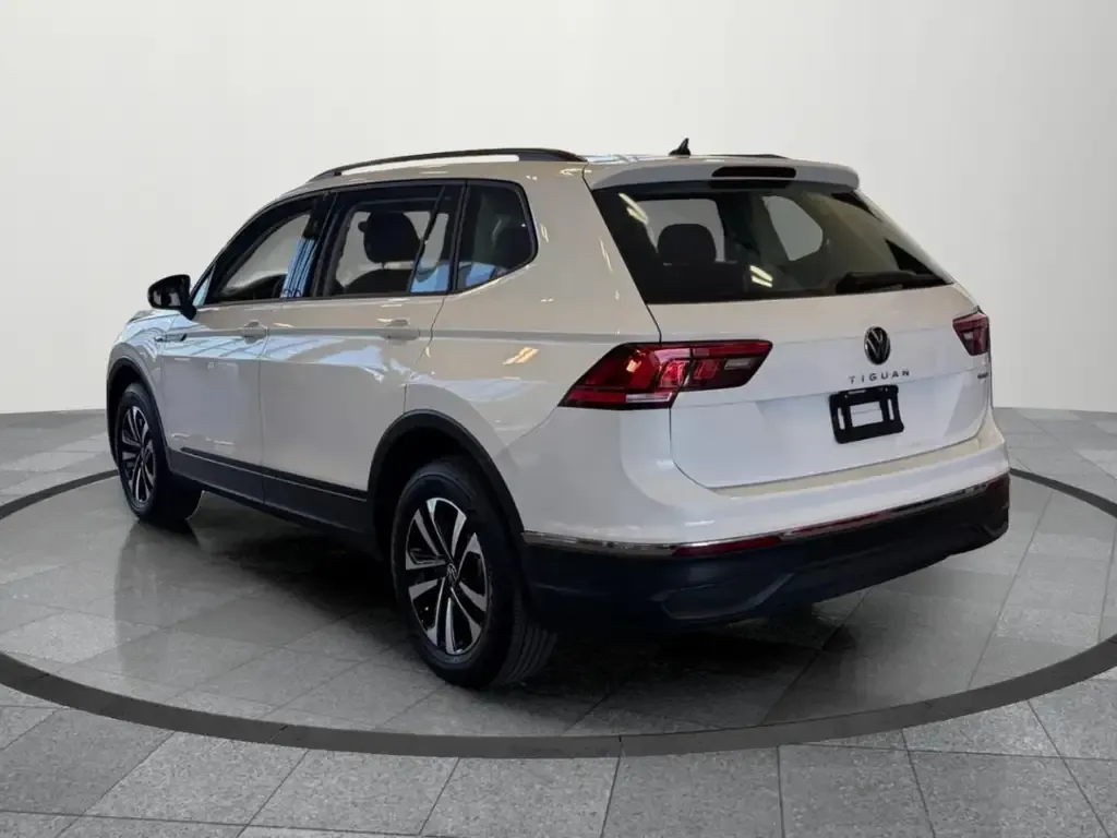 Volkswagen Tiguan 2023 photo 3
