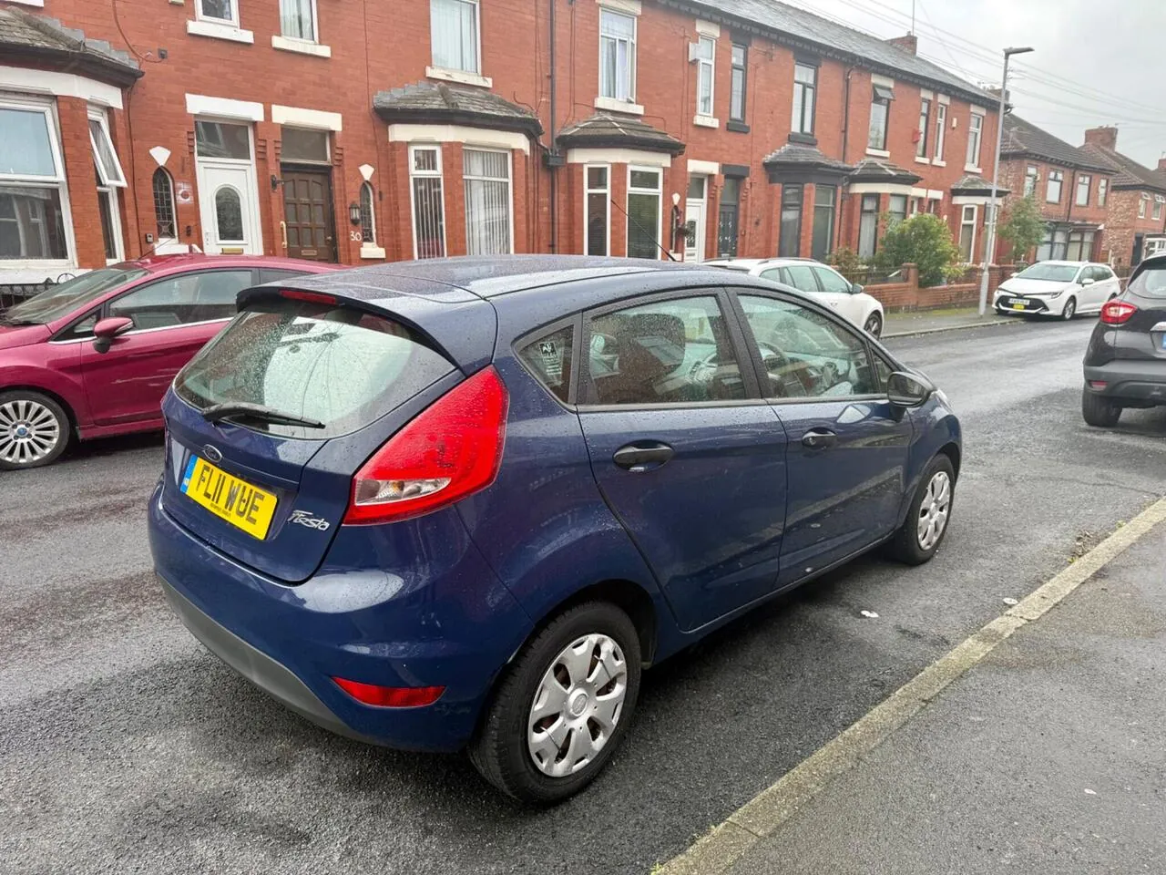 Ford Fiesta 2011 photo 3