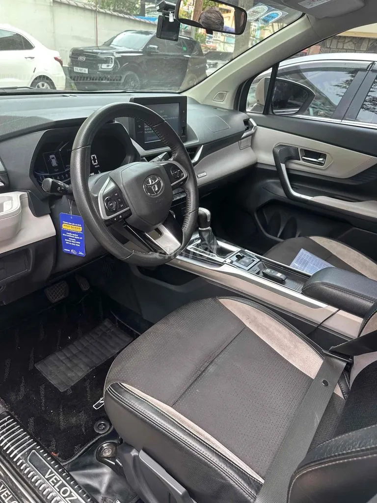 Toyota Veloz 2022 photo 3