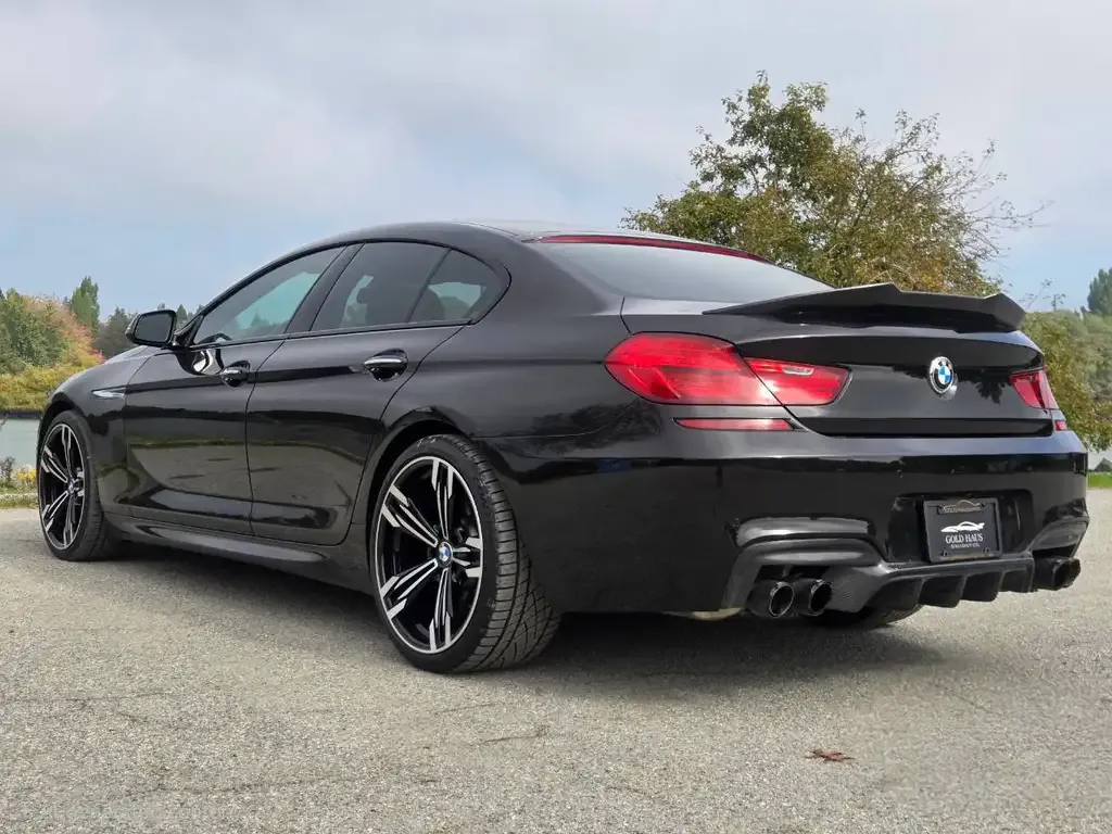 BMW 6 Series 2017 photo 2