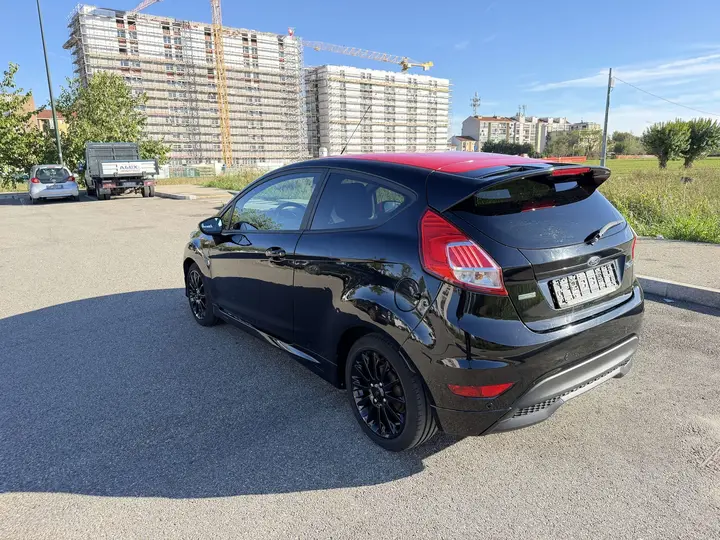 Ford Fiesta 2017 photo 4