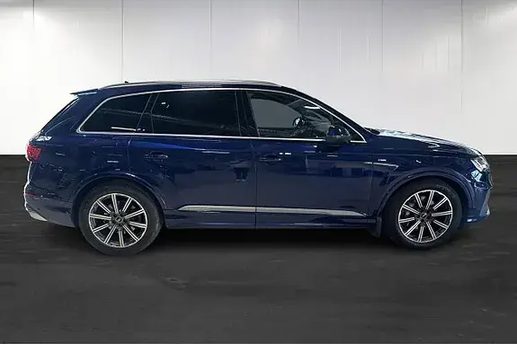 Audi Q7 2023 photo 4