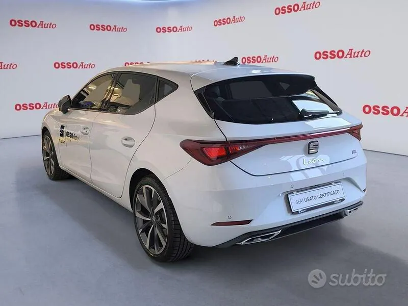 Seat Leon 2024 photo 4