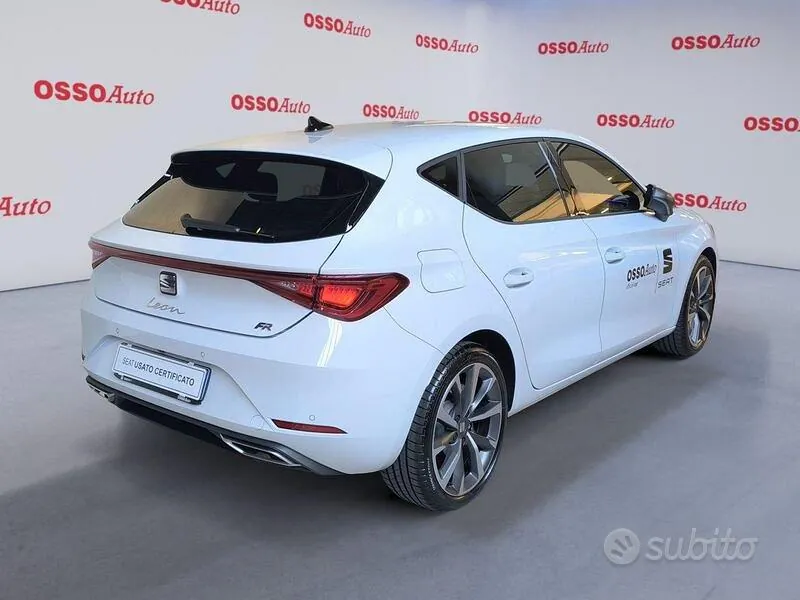 Seat Leon 2024 photo 3