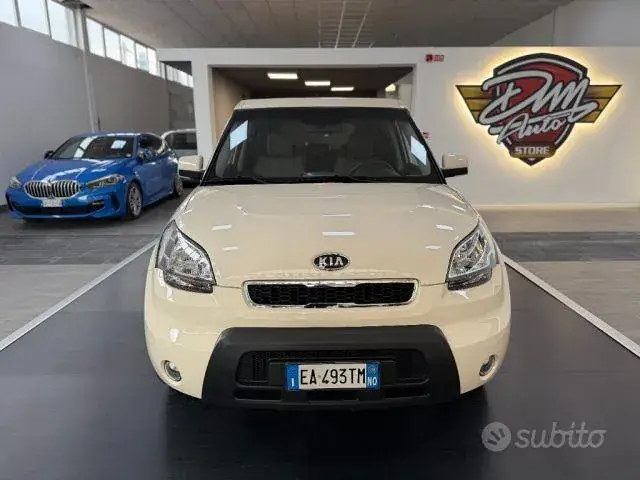 Kia Soul 2010 photo 2
