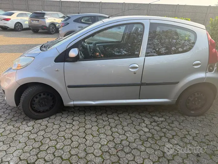Peugeot 107