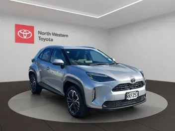 Toyota Yaris Cross 2025 photo 2