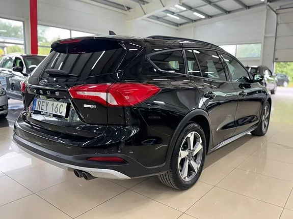 Ford Focus 2021 photo 4