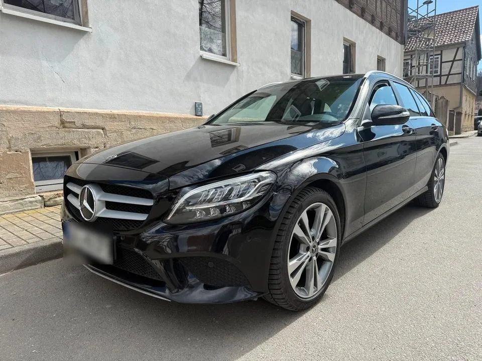 Mercedes-Benz C200