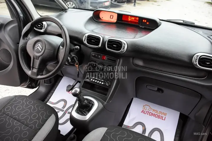 Citroen C3 Picasso 2012 photo 3