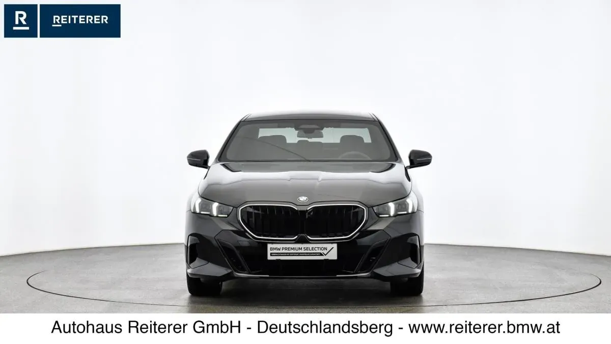 BMW 5 Series 2025 photo 2
