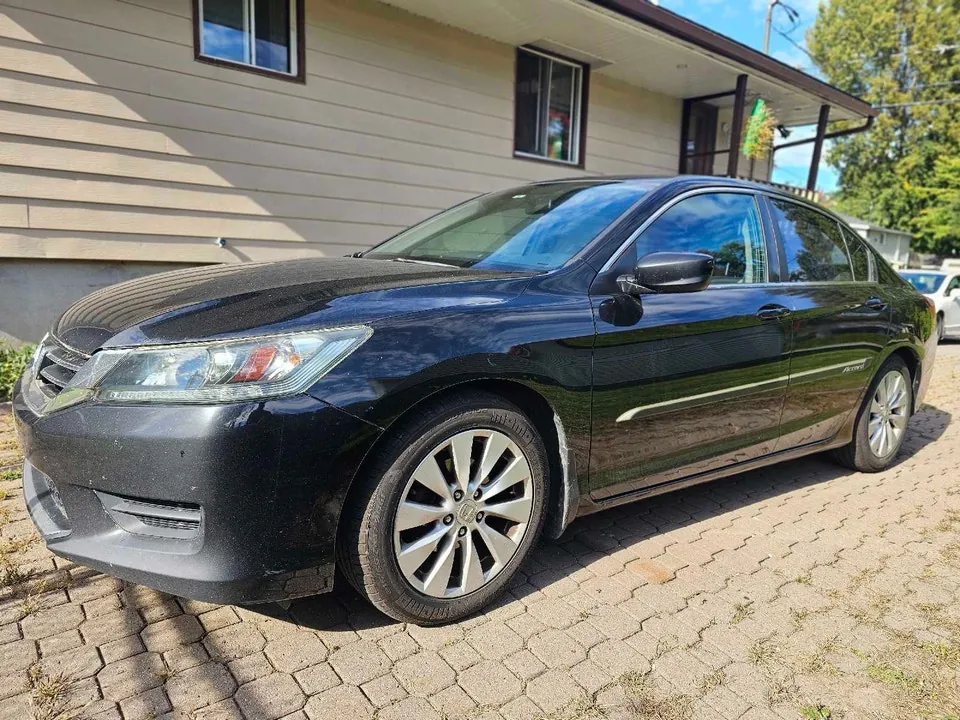 Honda Accord 2014 photo 2