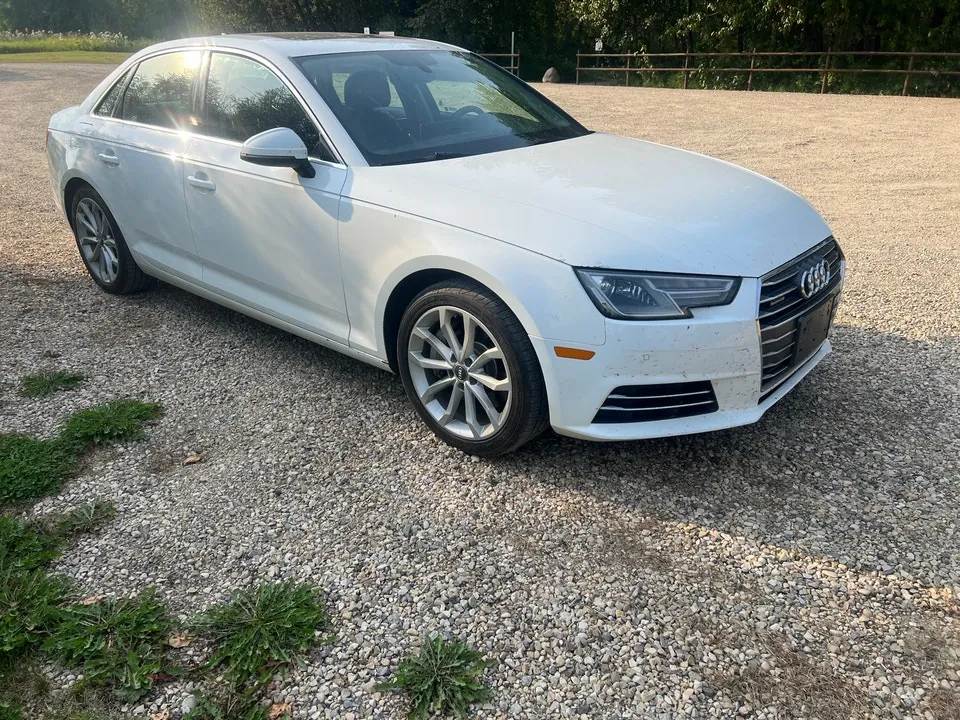 Audi A4 2017 photo 2