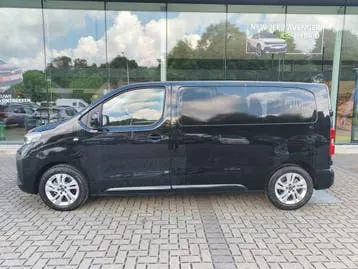 Opel Vivaro 2025 photo 2
