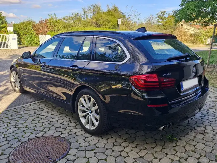 BMW 5 Series 2015 photo 2
