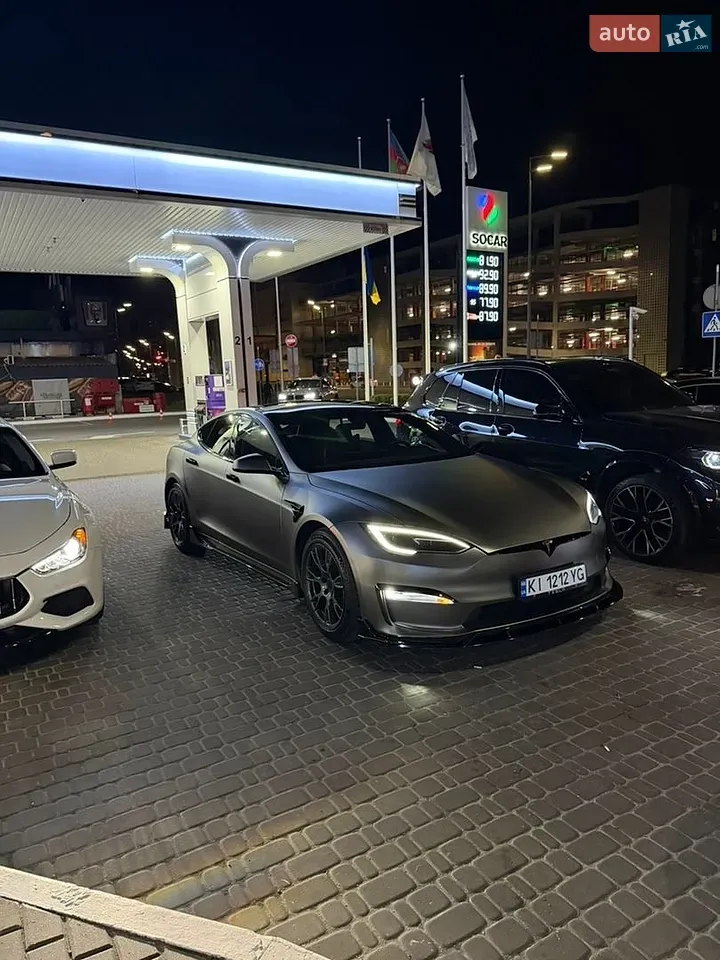 Tesla Model S