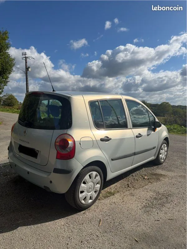 Renault Modus 2005 photo 2