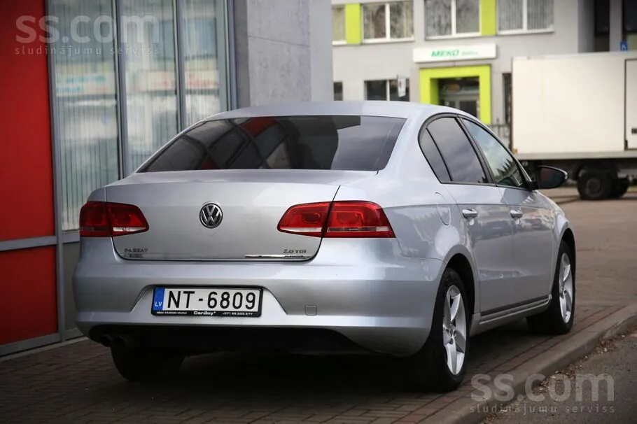 Volkswagen Passat 2013 photo 5