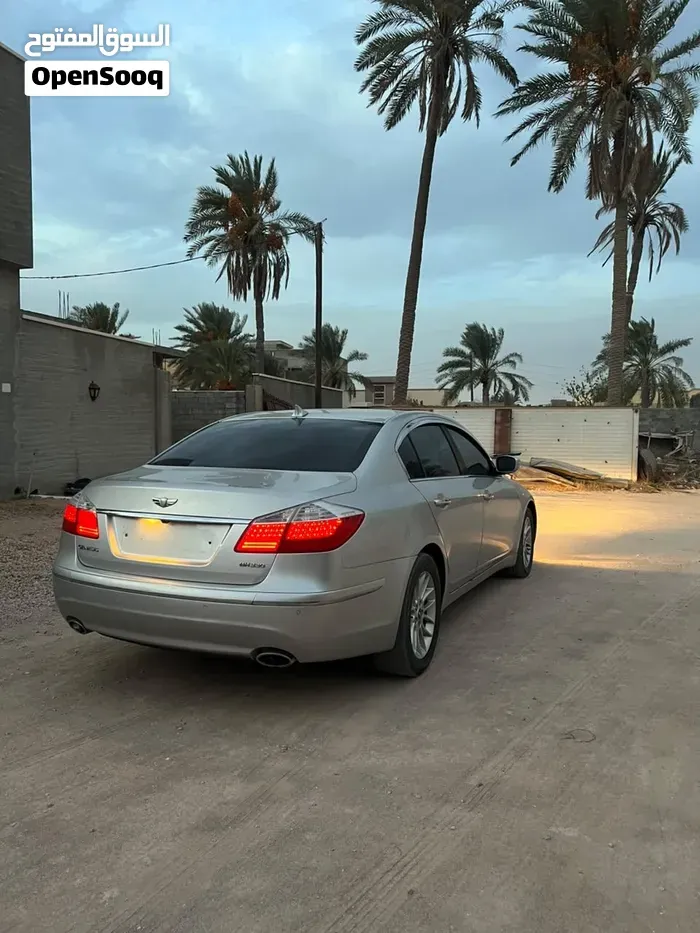Genesis G70 2009 photo 4