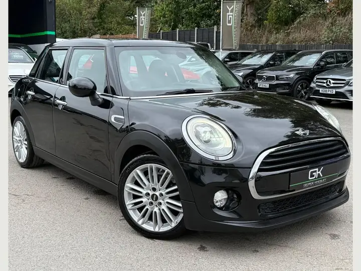 Mini Hatch