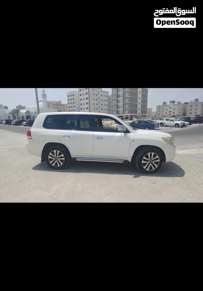 Toyota Land Cruiser Gxr 2009 photo 3