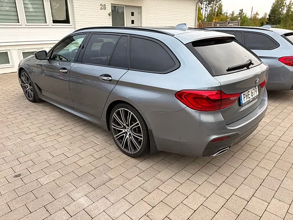 BMW 530D 2018 photo 2